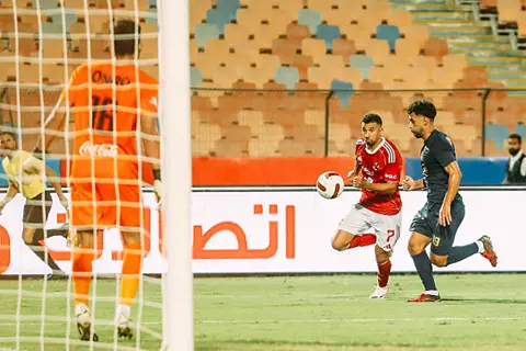 فرصة ذهبية لعبد الله السعيد.. نهائي سوبر الأهلي والزمالك يجمع 6 هدافين
